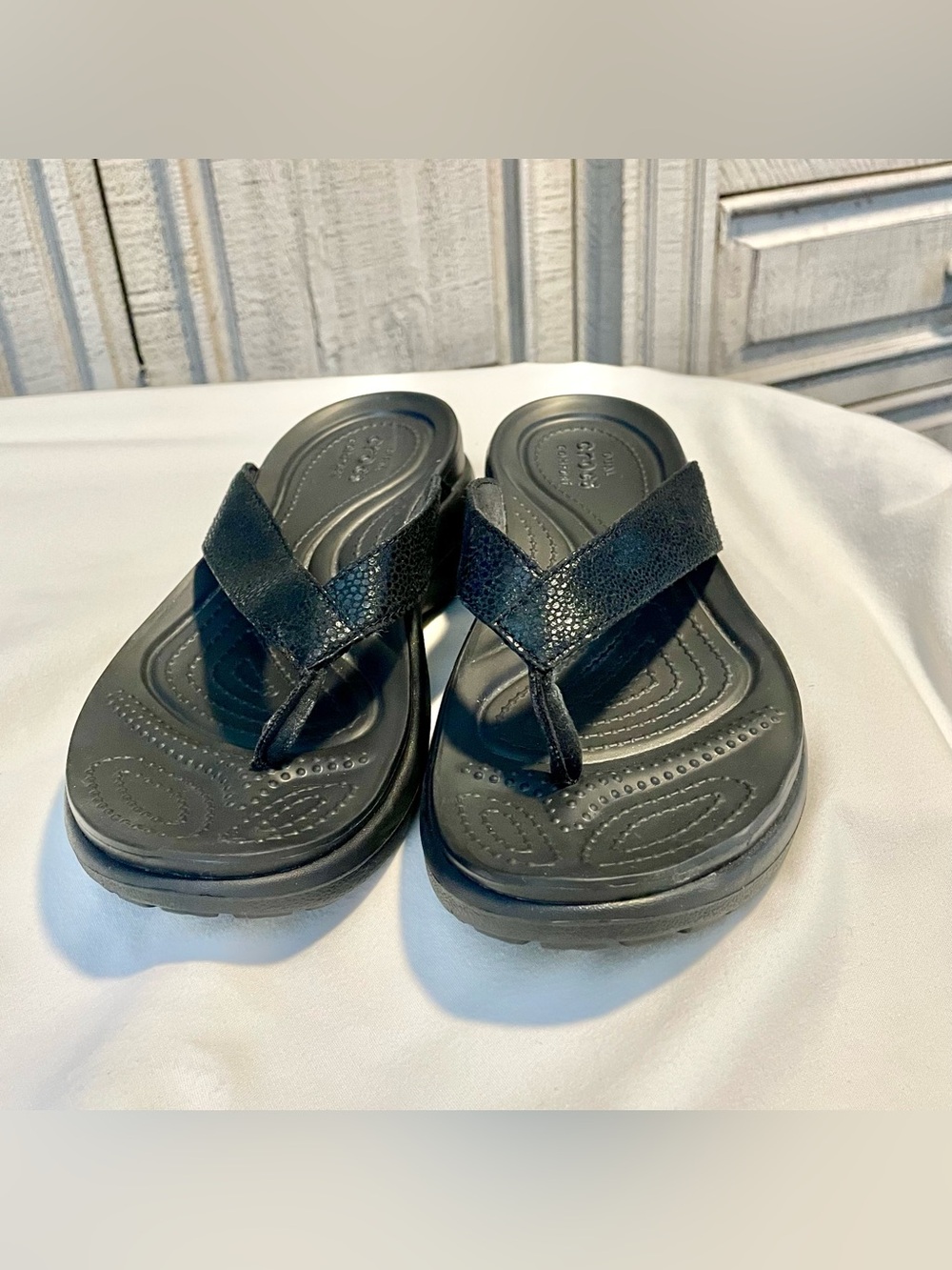Crocs Dual Comfort Flip Flops - #205782 - Women’s Size 8 - Black Pebbled Leather
